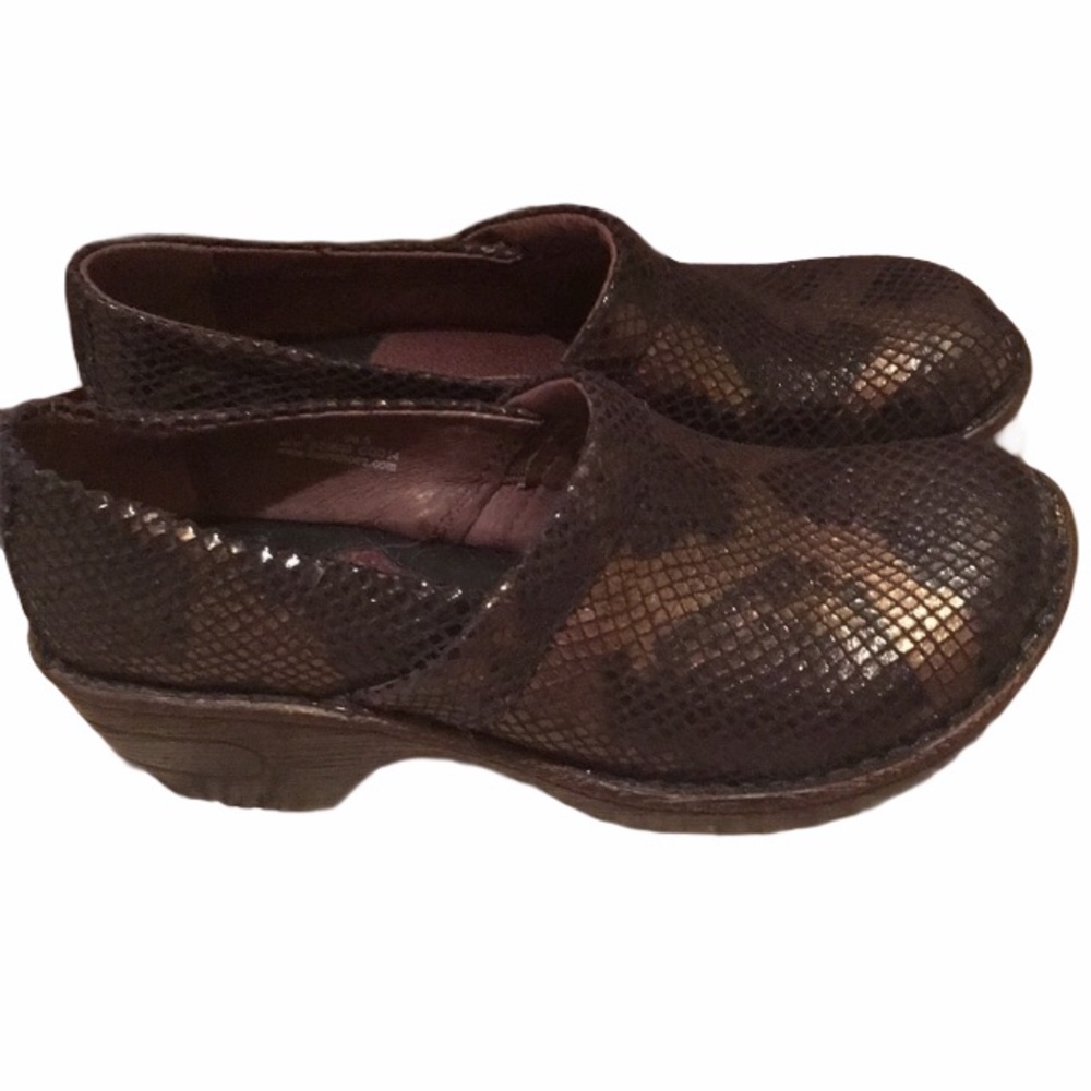 NWT Born shoe mule Toby flats snake leopard 6
